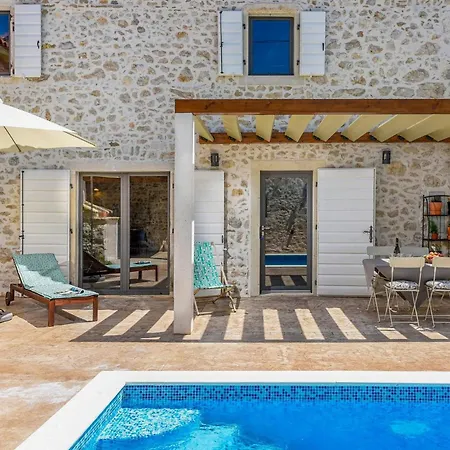 Hébergement de vacances Dvori Nin